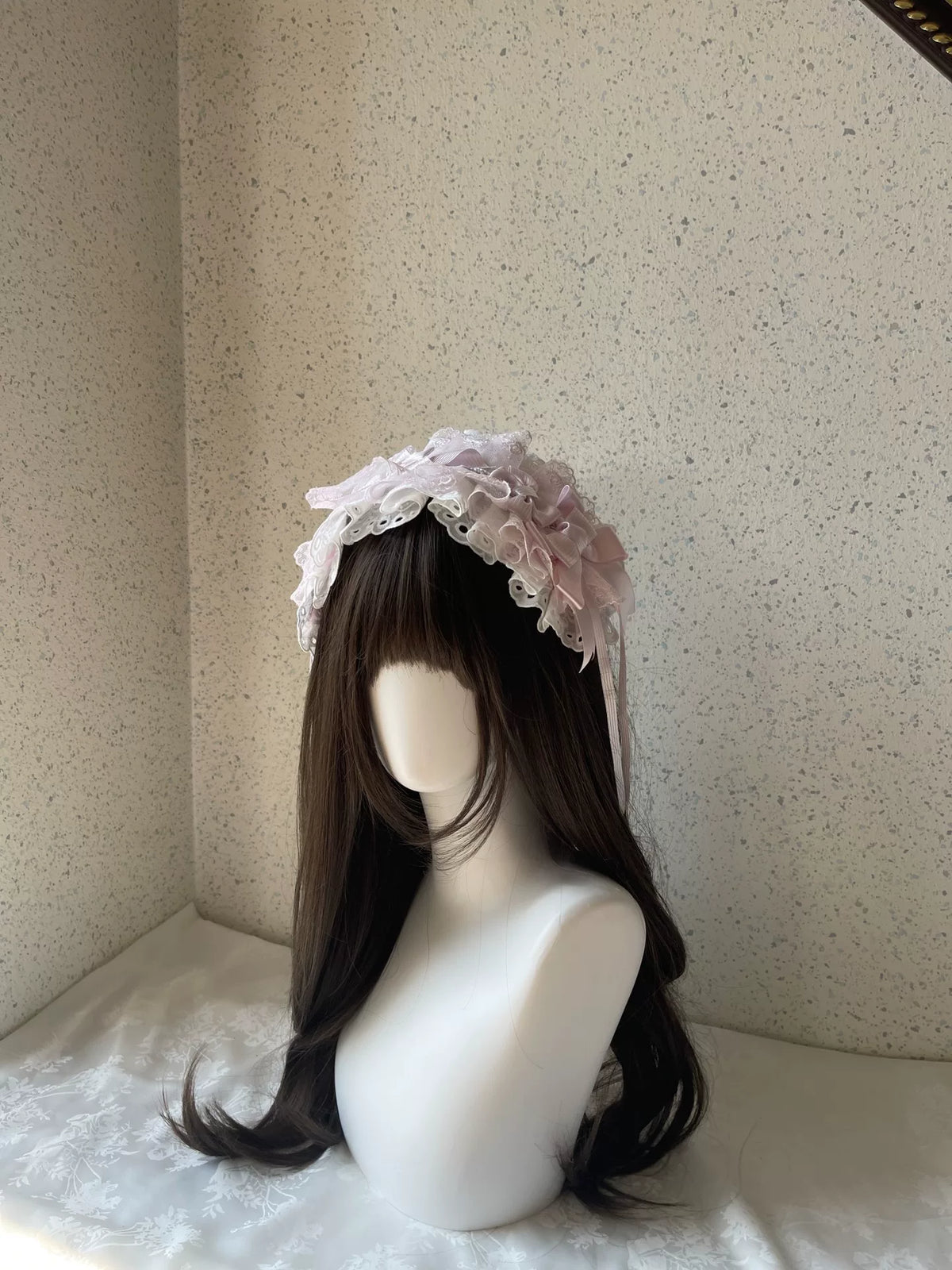 Bandeau Lolita en dentelle rose avec nœuds