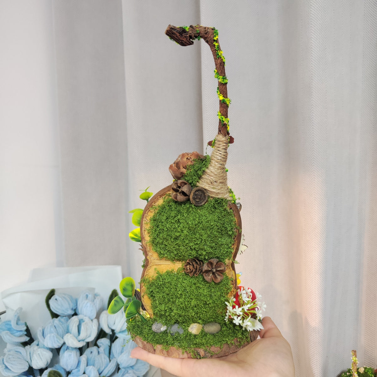 Totoro Diorama Sea Heart Pod with LED Lights