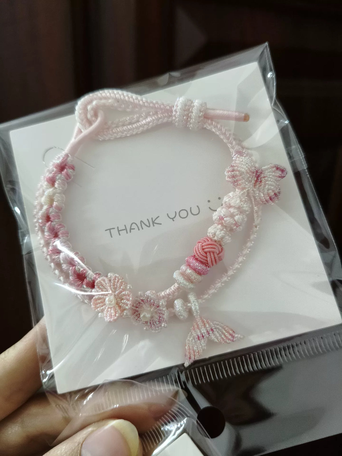 Pulseira Trancada em Gradiente Rosa e Branco Artesanal