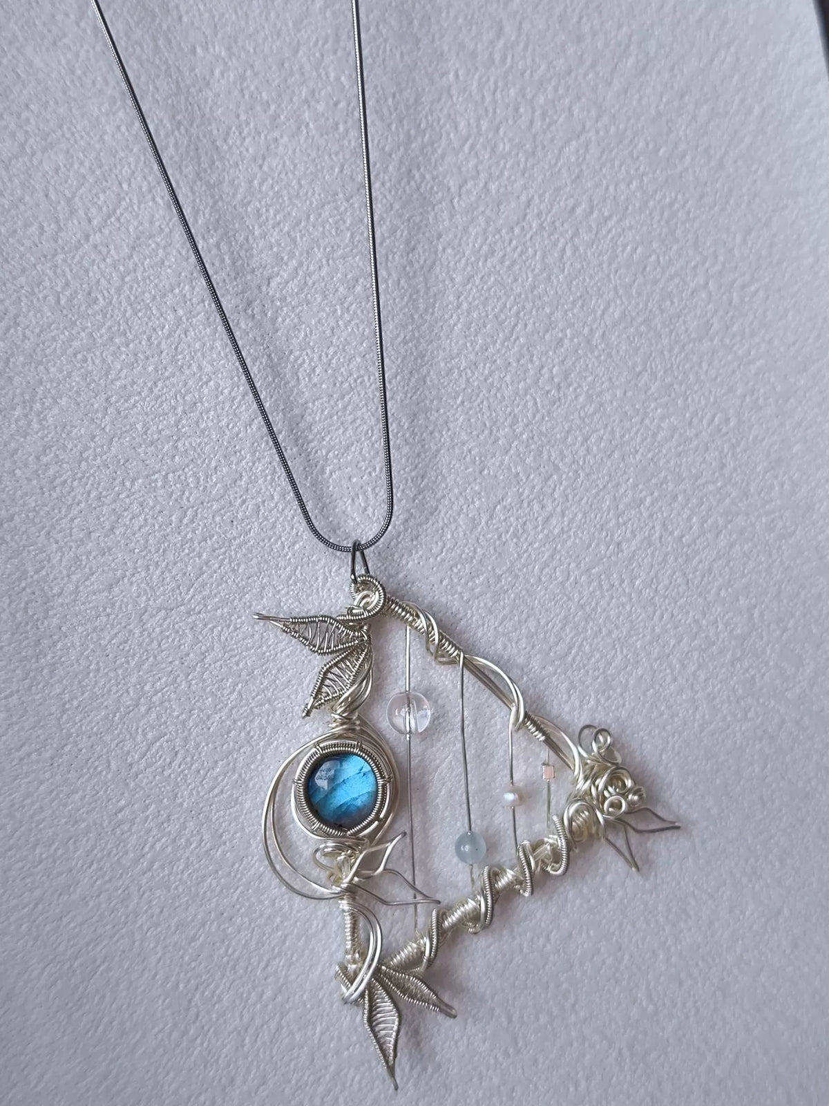 Collana con Arpa in Labradorite Blu