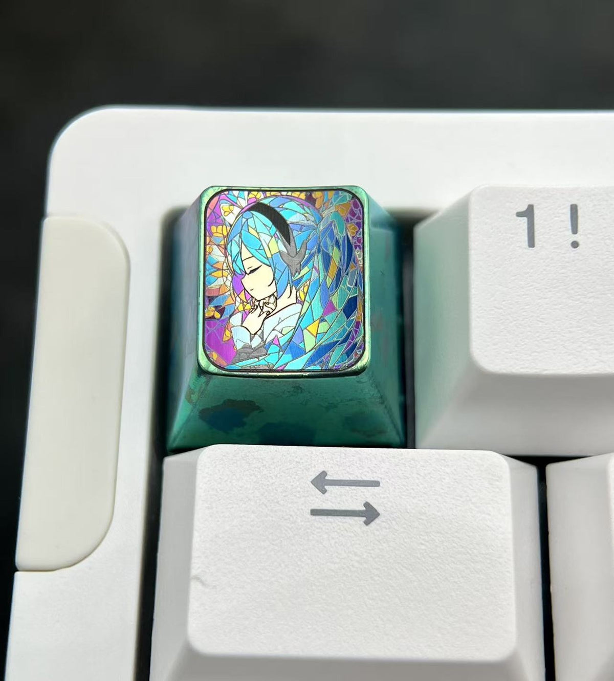 Hatsune Miku Titanium Alloy Keycap