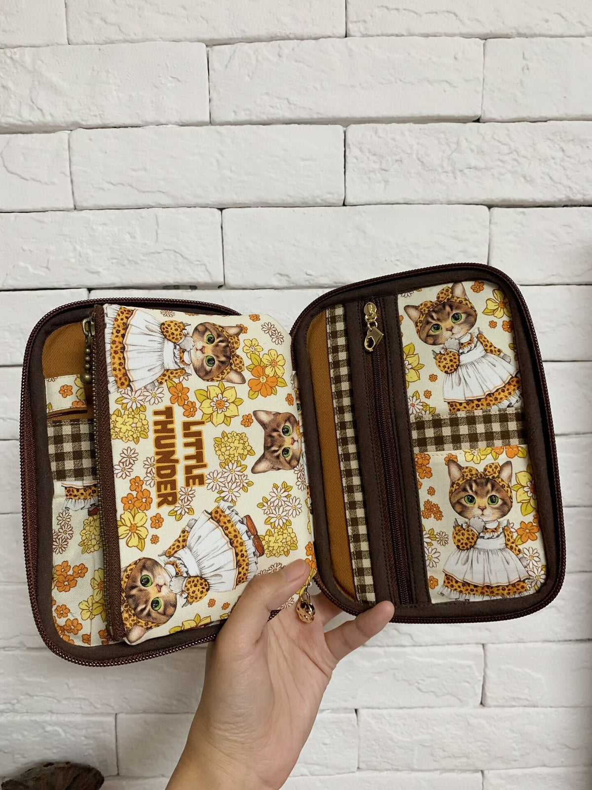 Cat Print Organizer Pouch with Ring Binder