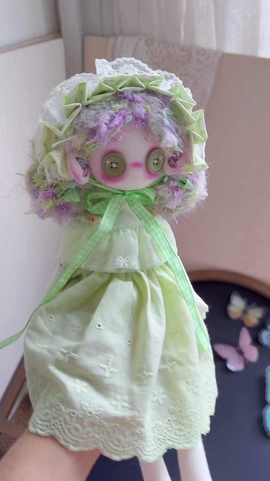 Art Doll Artigianale Posizionabile con Capelli Pastello