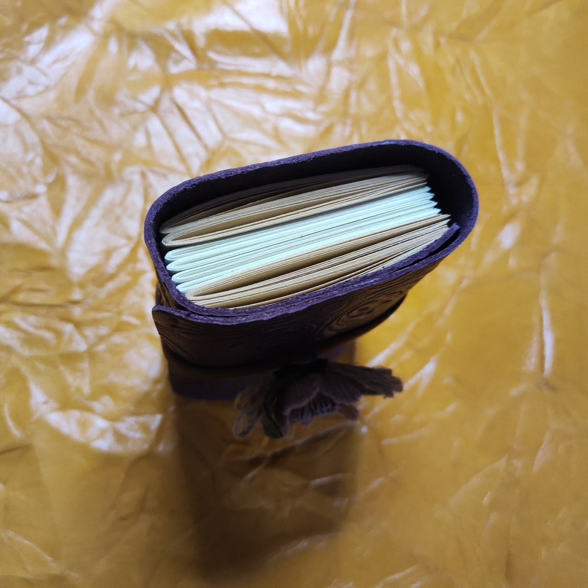 Leather Journal with Floral Tie 96 Sheets