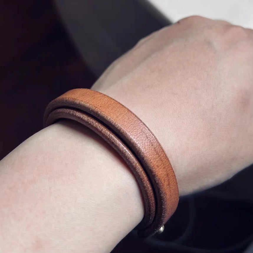 Vegetable Tanned Leather Wrap Bracelet Brass Stud