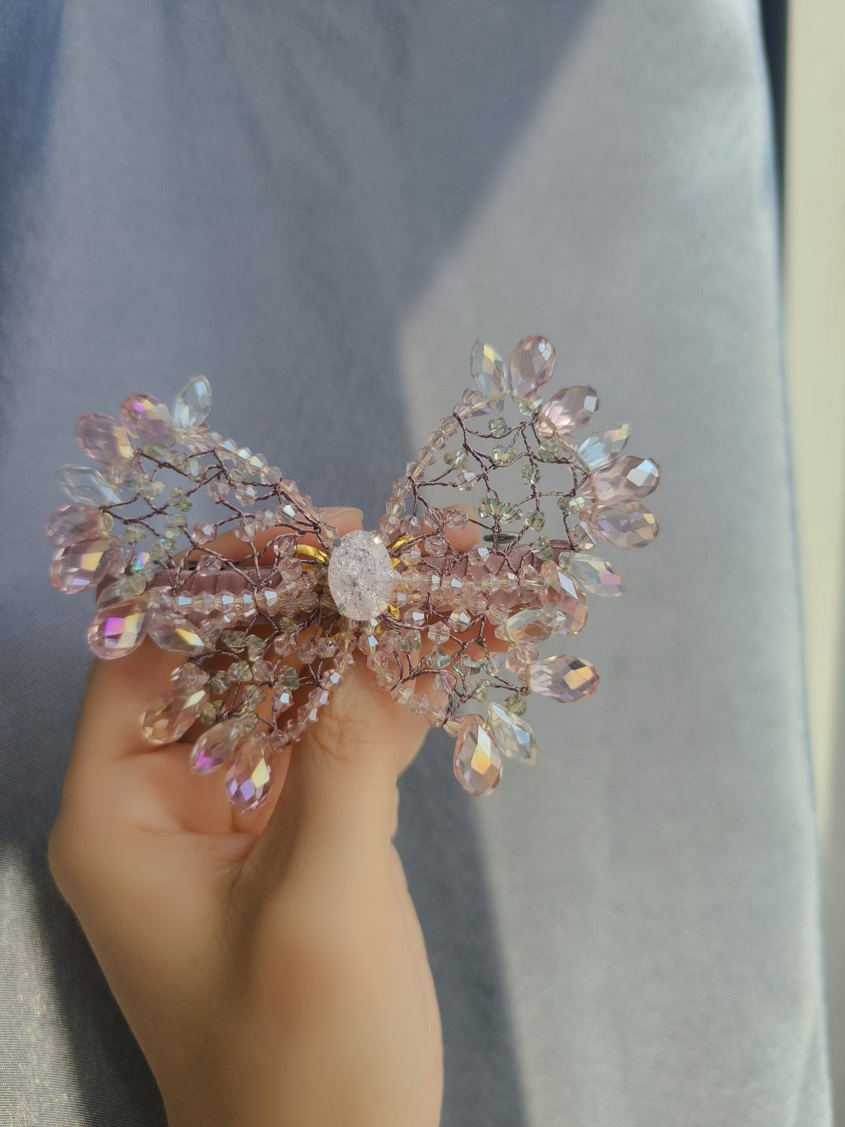 Rose Gold Butterfly Parallel Clip