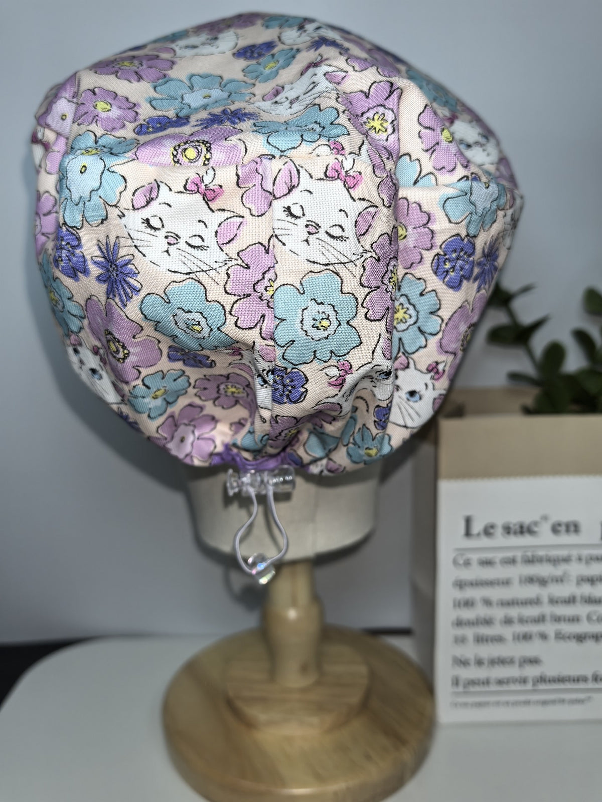 Charlotte chirurgicale en coton imprimé chat fleurs