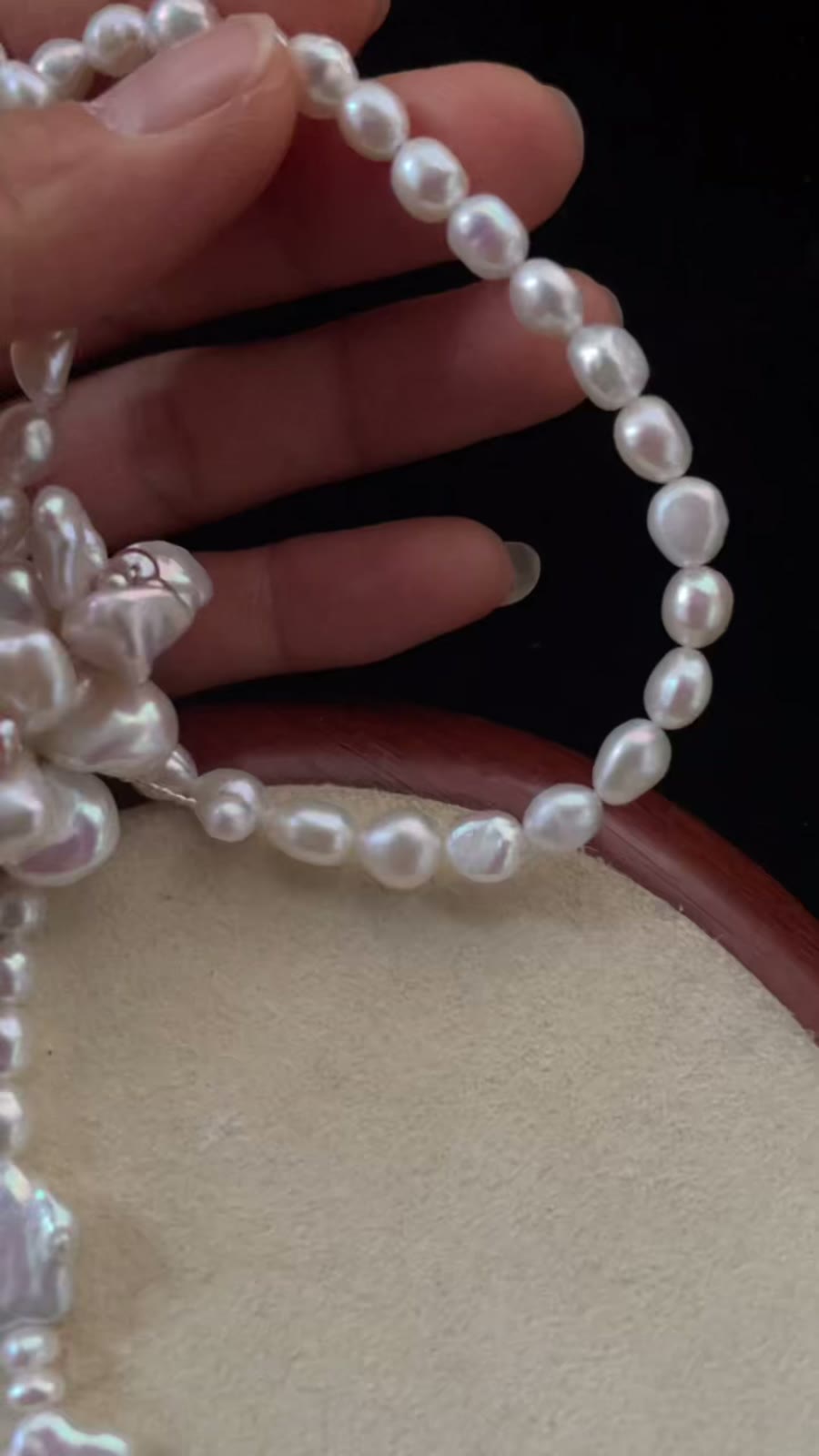 Natural Pearl Flower Sweater Necklace