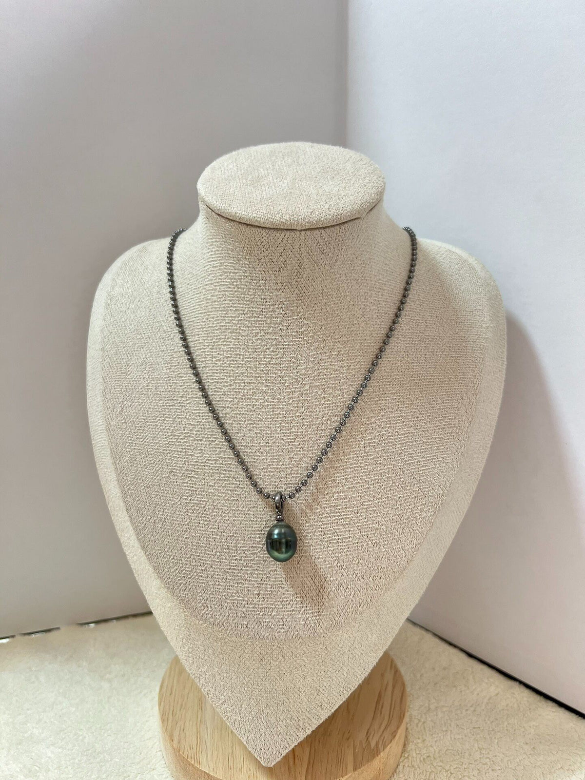 Tahitian Pearl Pendant Necklace 10mm