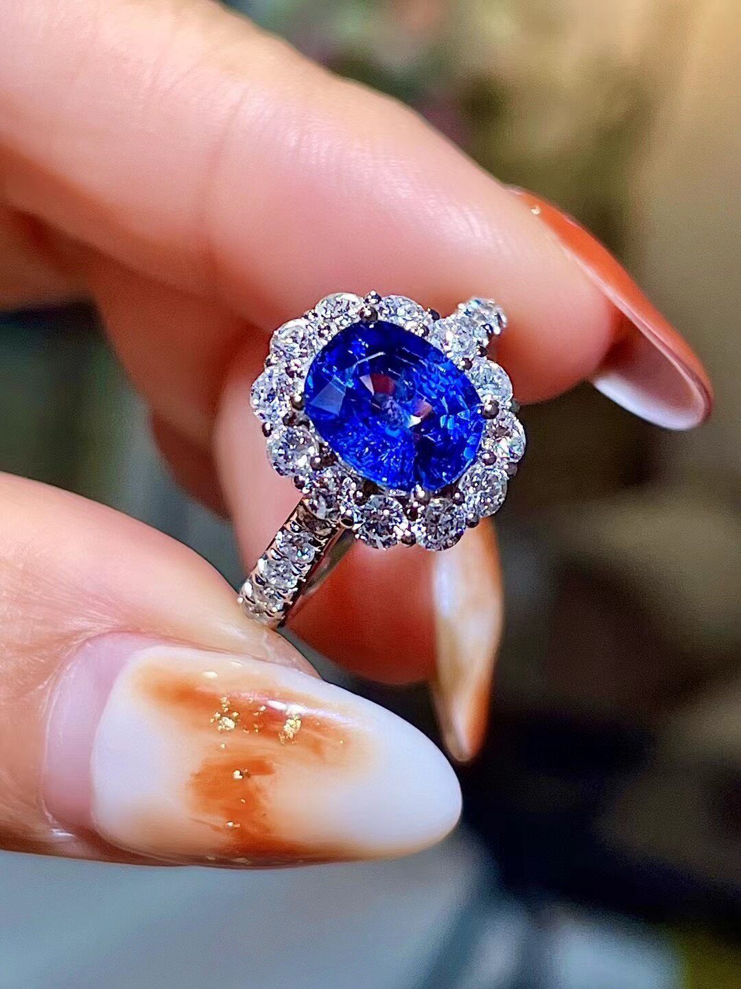 18K Gold Sapphire 1.90ct Diamond Halo Ring