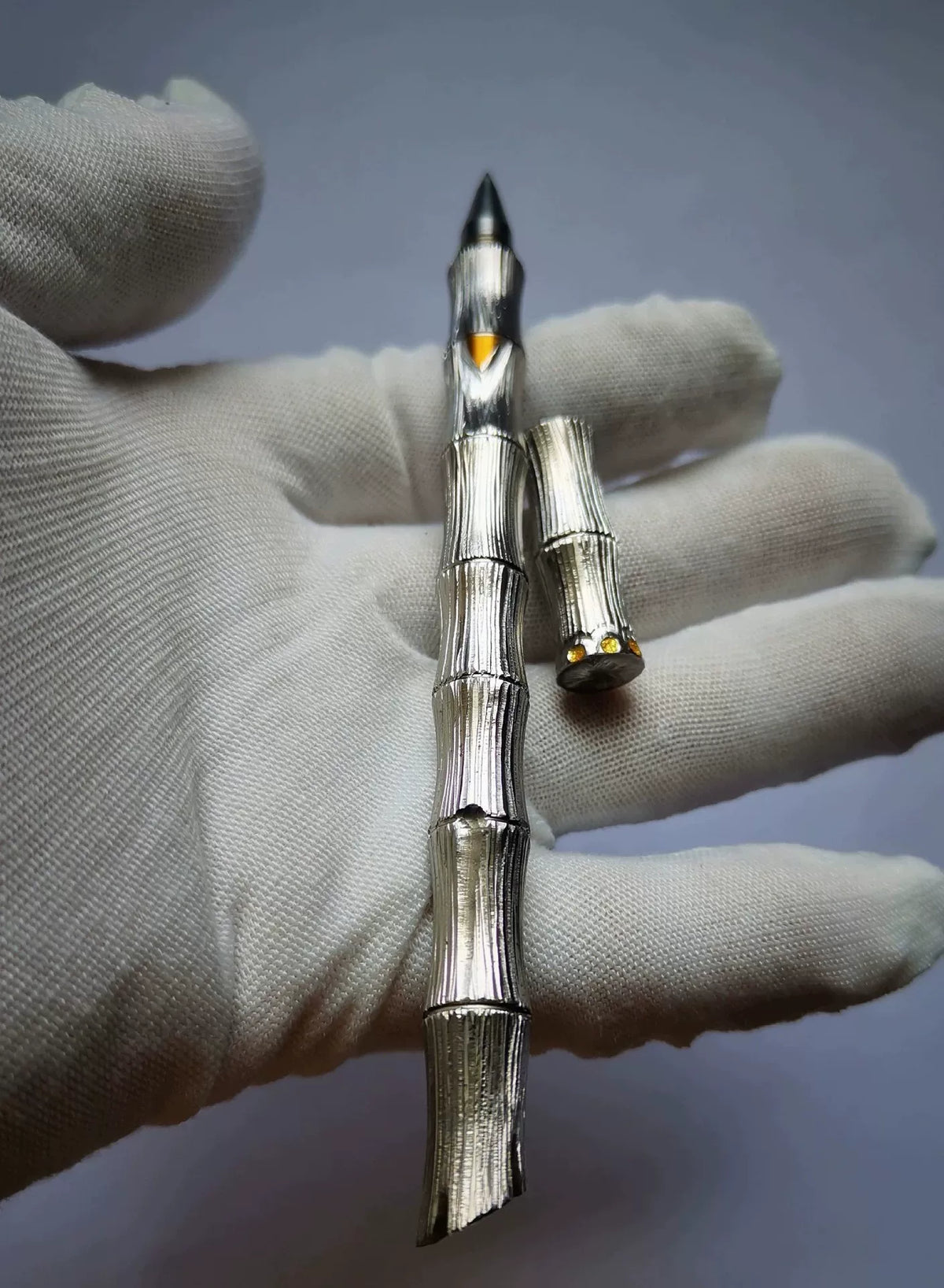 Caneta Tática EDC de Titânio TC4 e Bambu