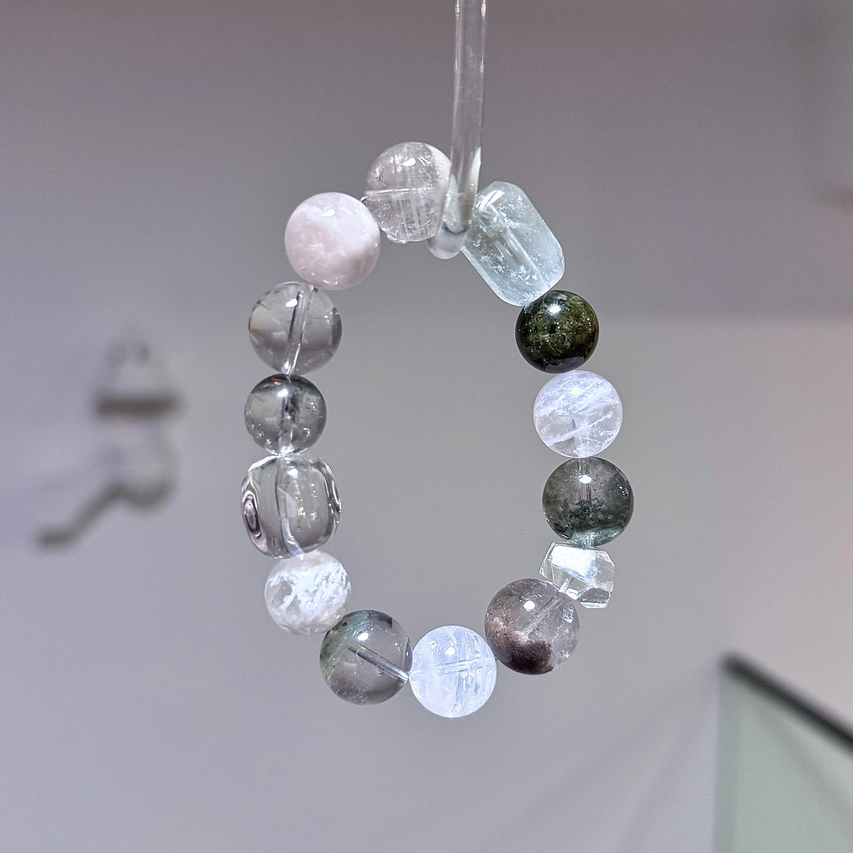 Bracelet de perles en quartz naturel vert phantom
