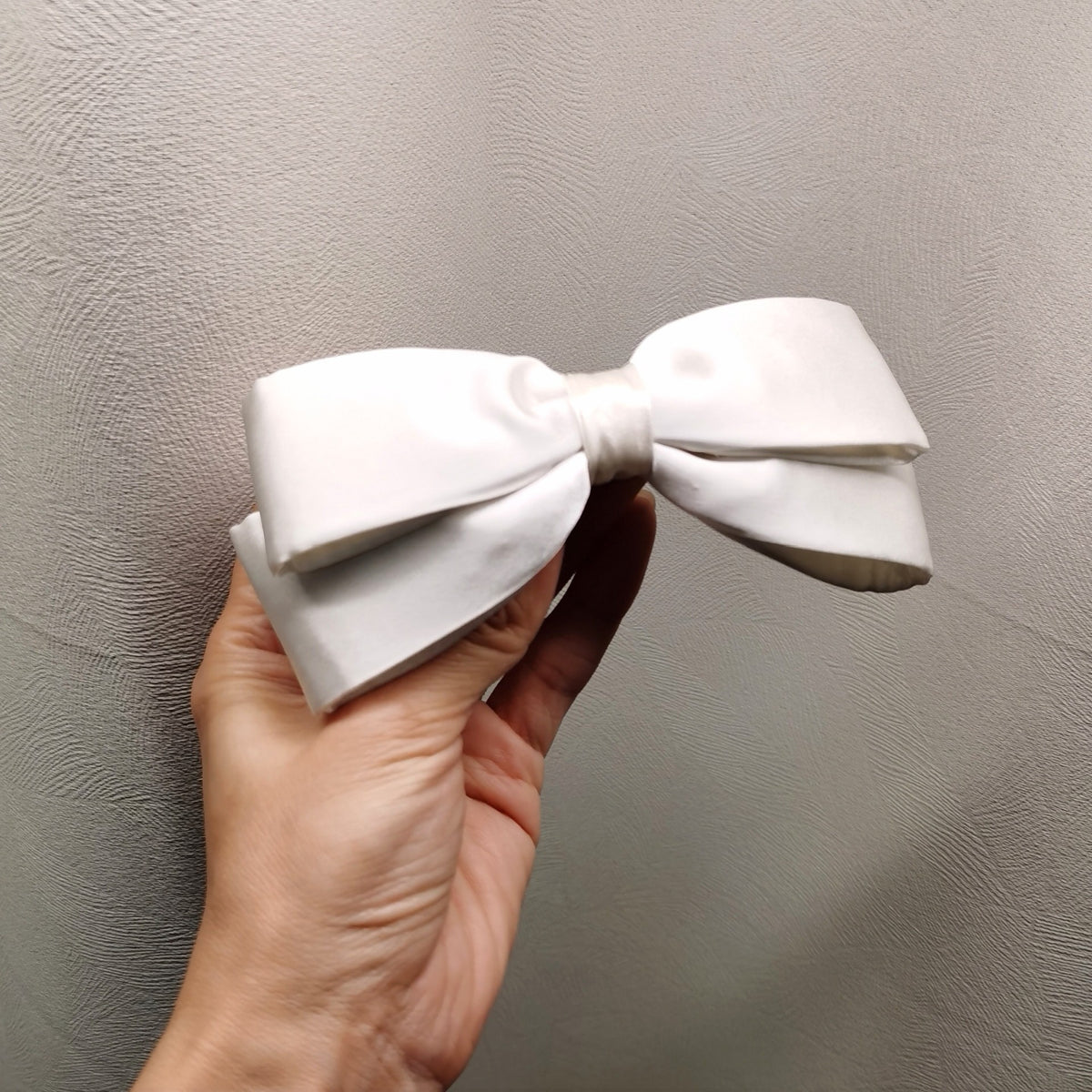 Pure Silk Pearl White Bow Hair Clip
