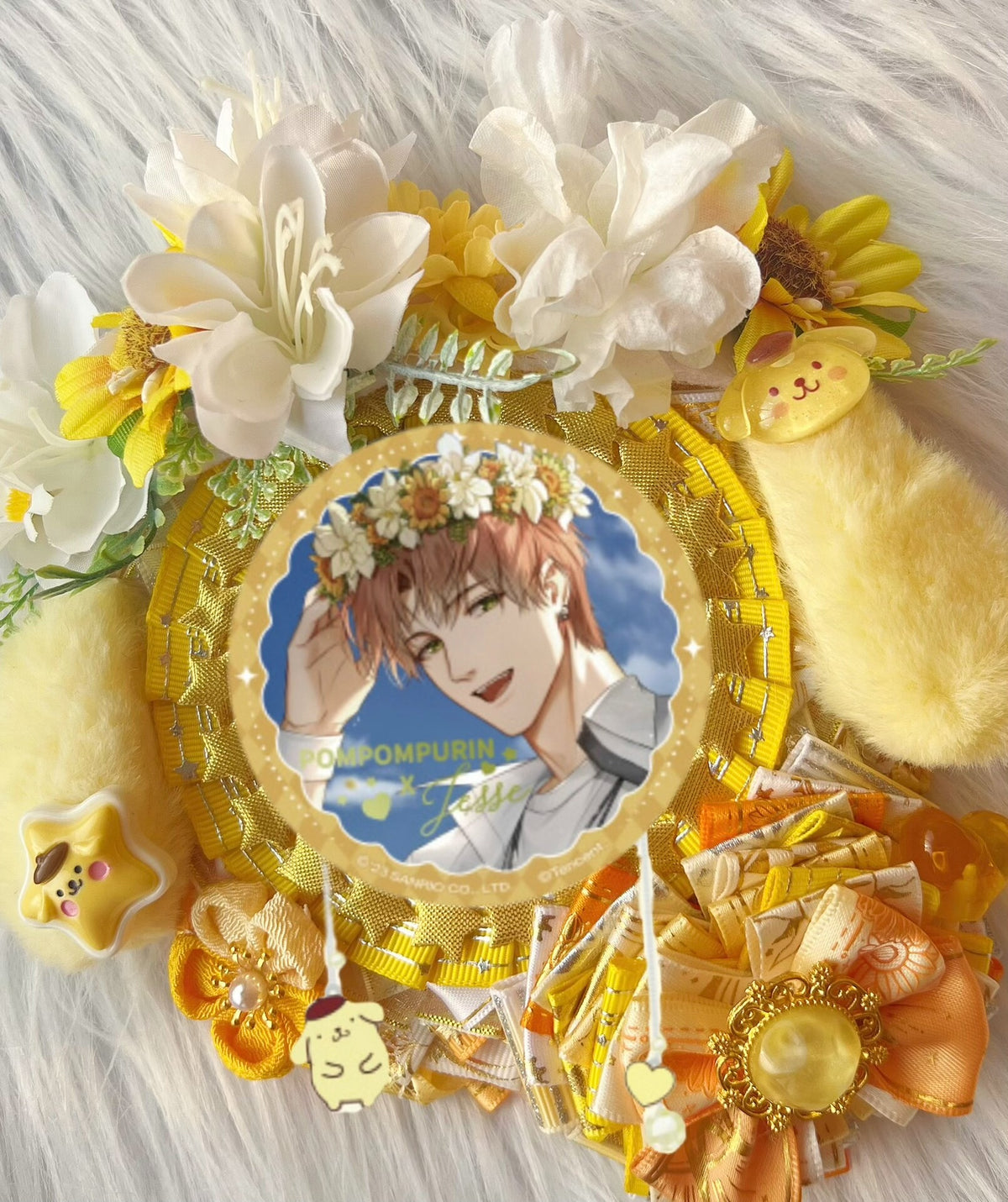 Jesse Pompompurin Ribbon Badge Holder
