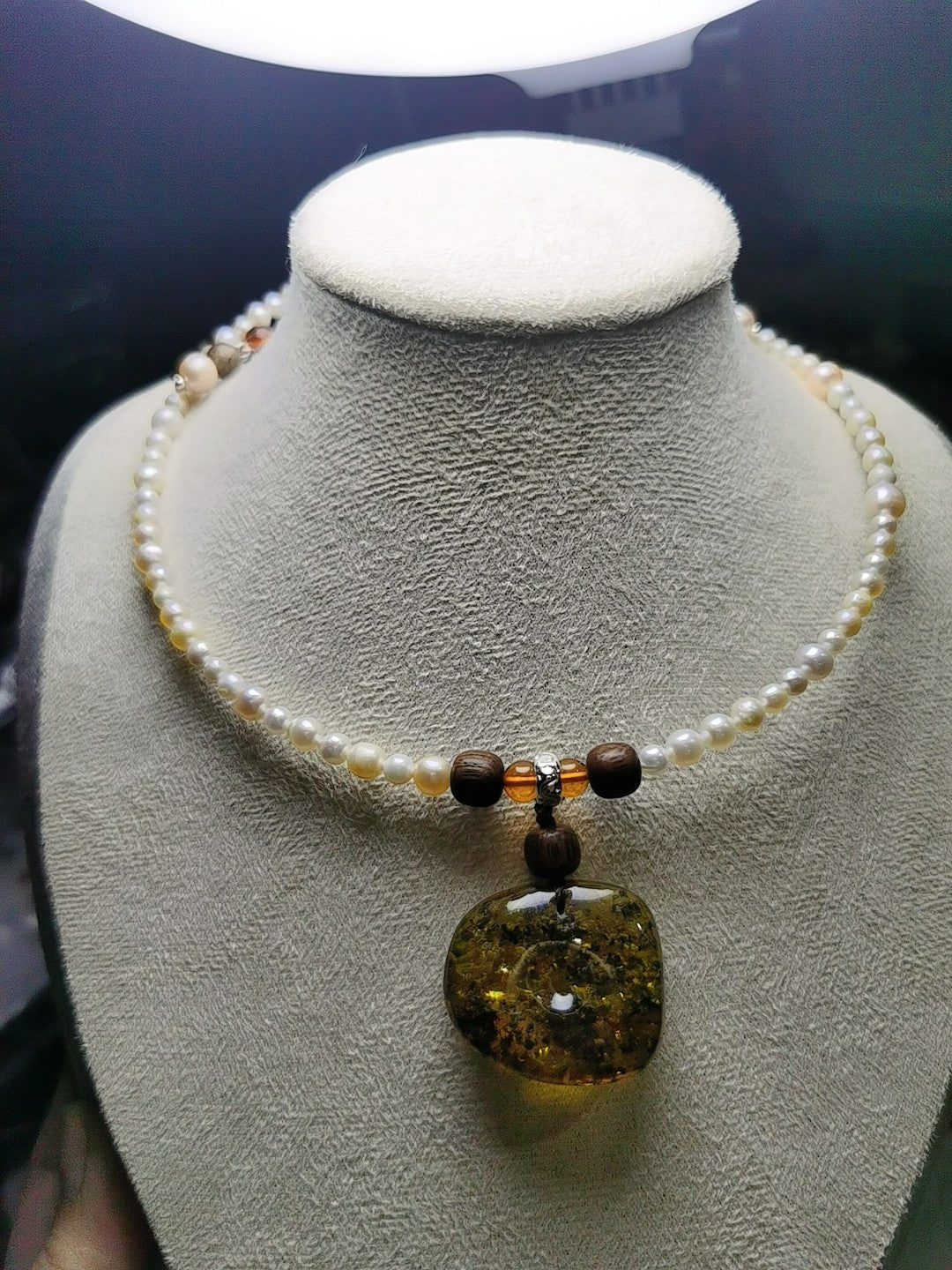 Natural Freshwater Pearl Amber Necklace