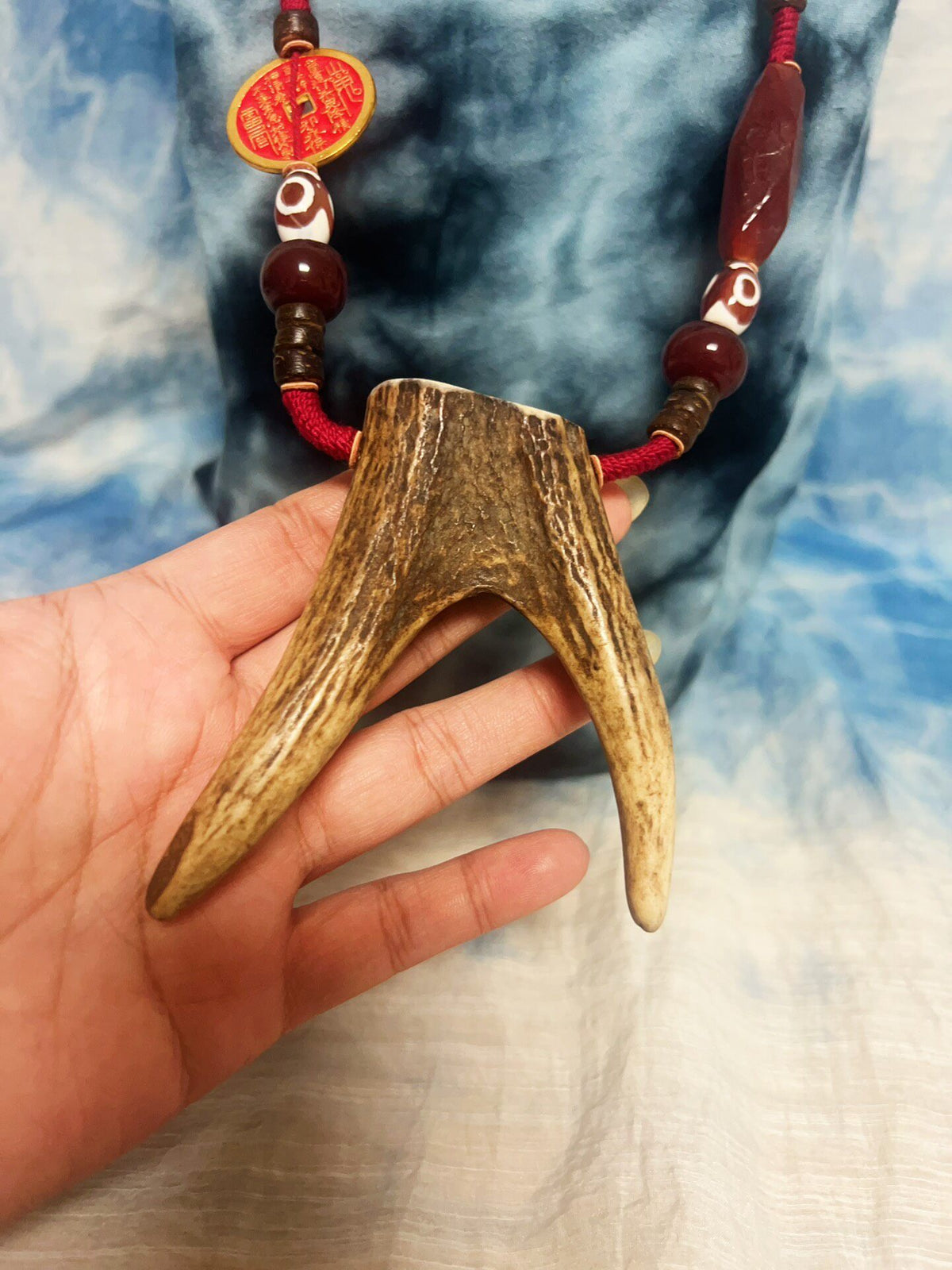 Handcrafted Deer Antler Necklace with Agate Beads