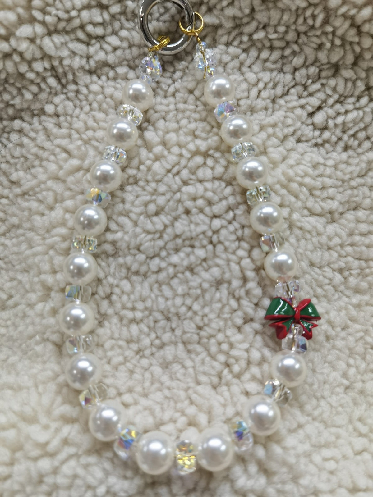 Handcrafted Pearl Bow Phone Chain