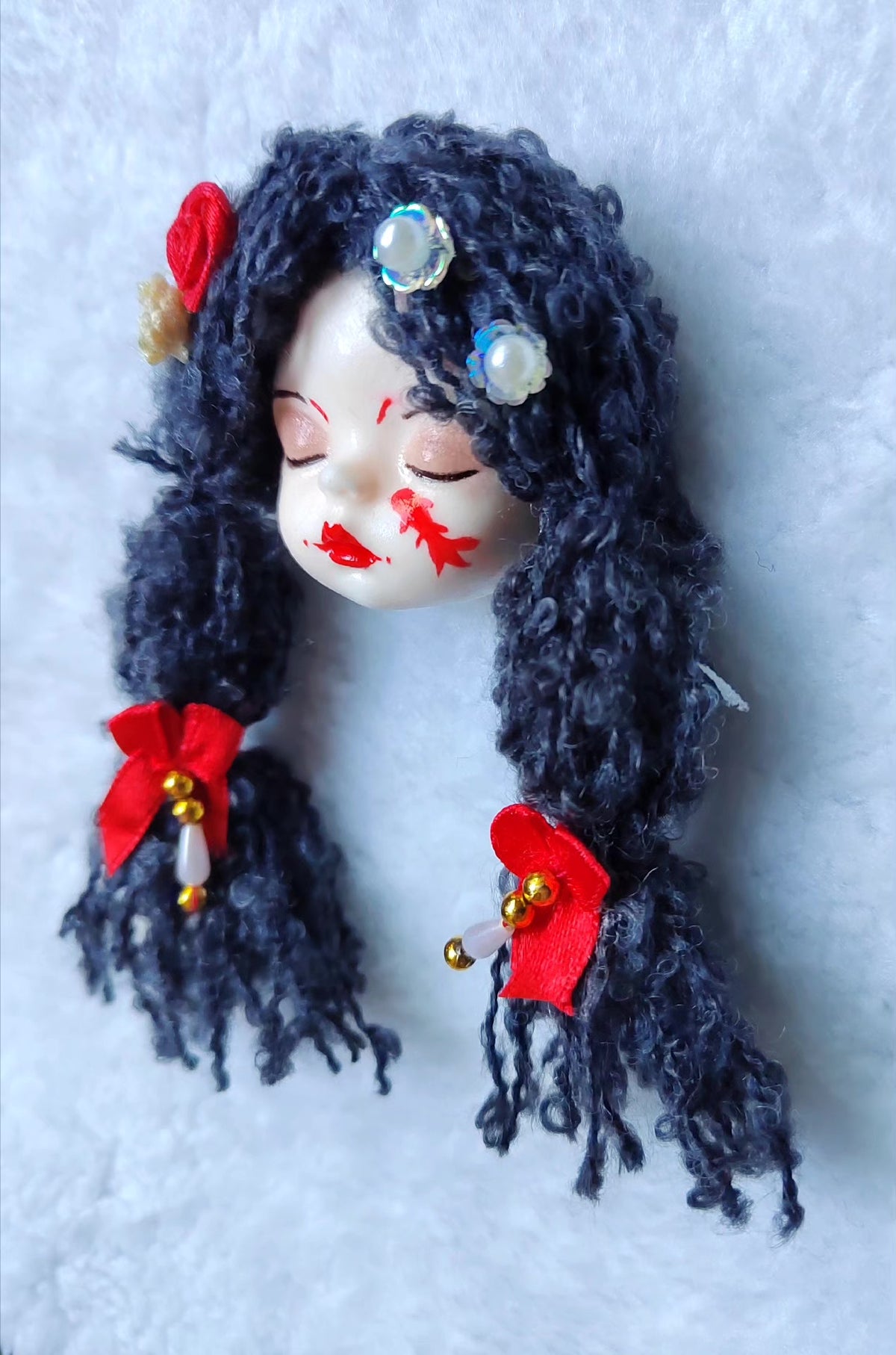 Clay Doll Head Lolita Brooch