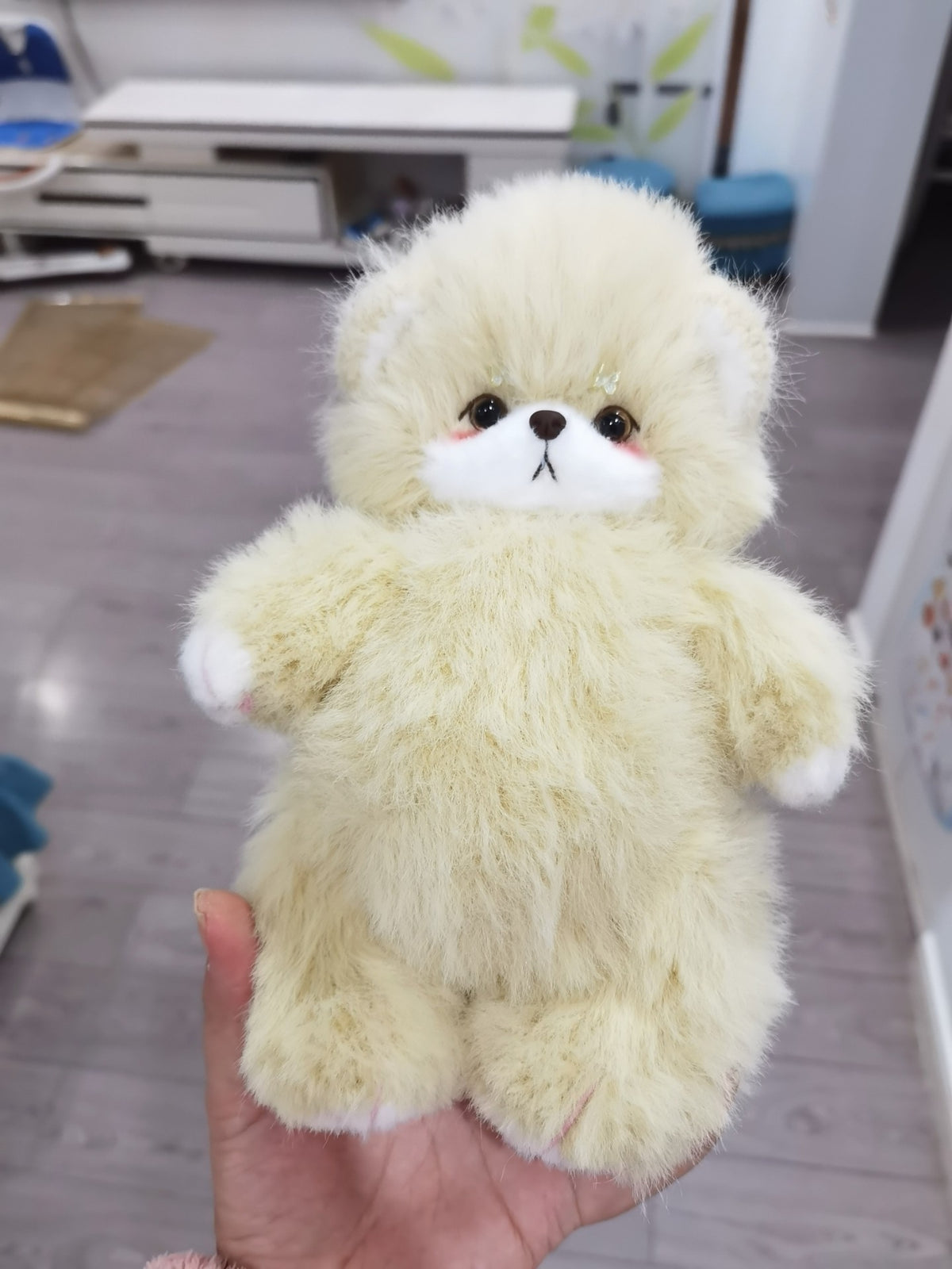 Urso de Pelo Longo Feito à Mão 22cm
