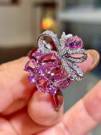 18k Gold Bow Ring with 3.05ct Violet-Pink Sapphire Floral Cluster