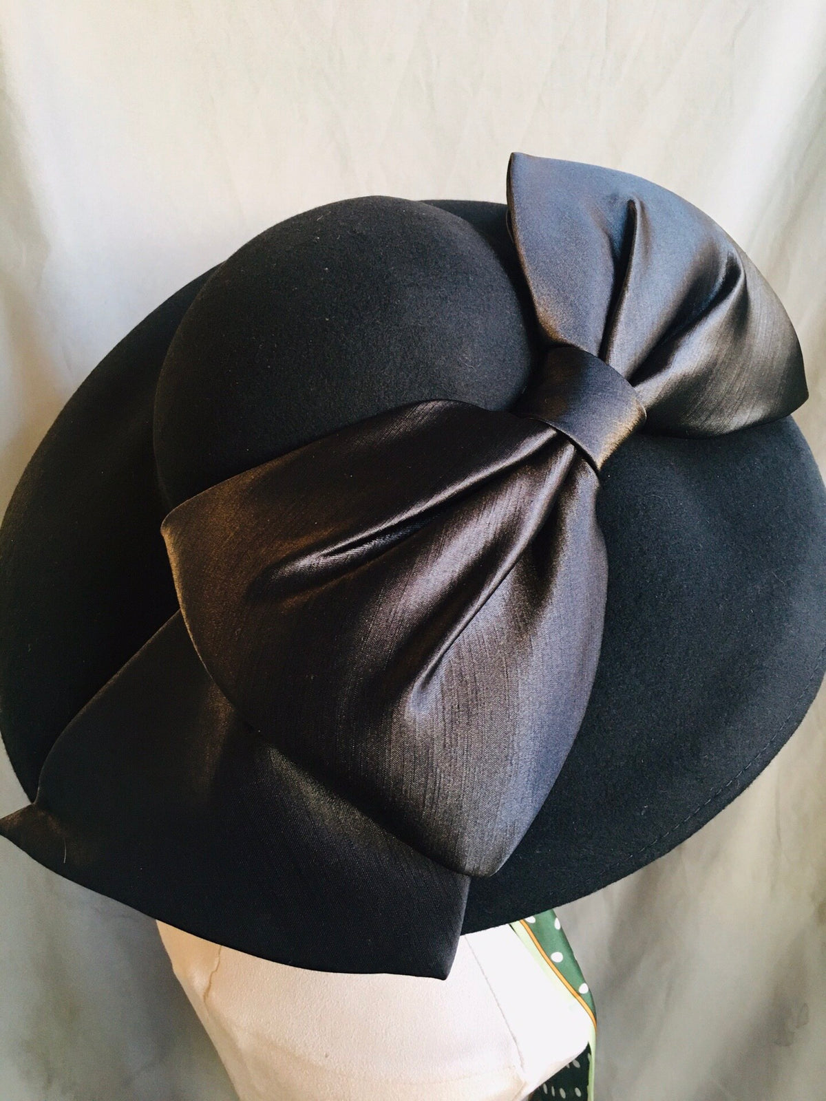 Oversized Bow Wool Felt Hat