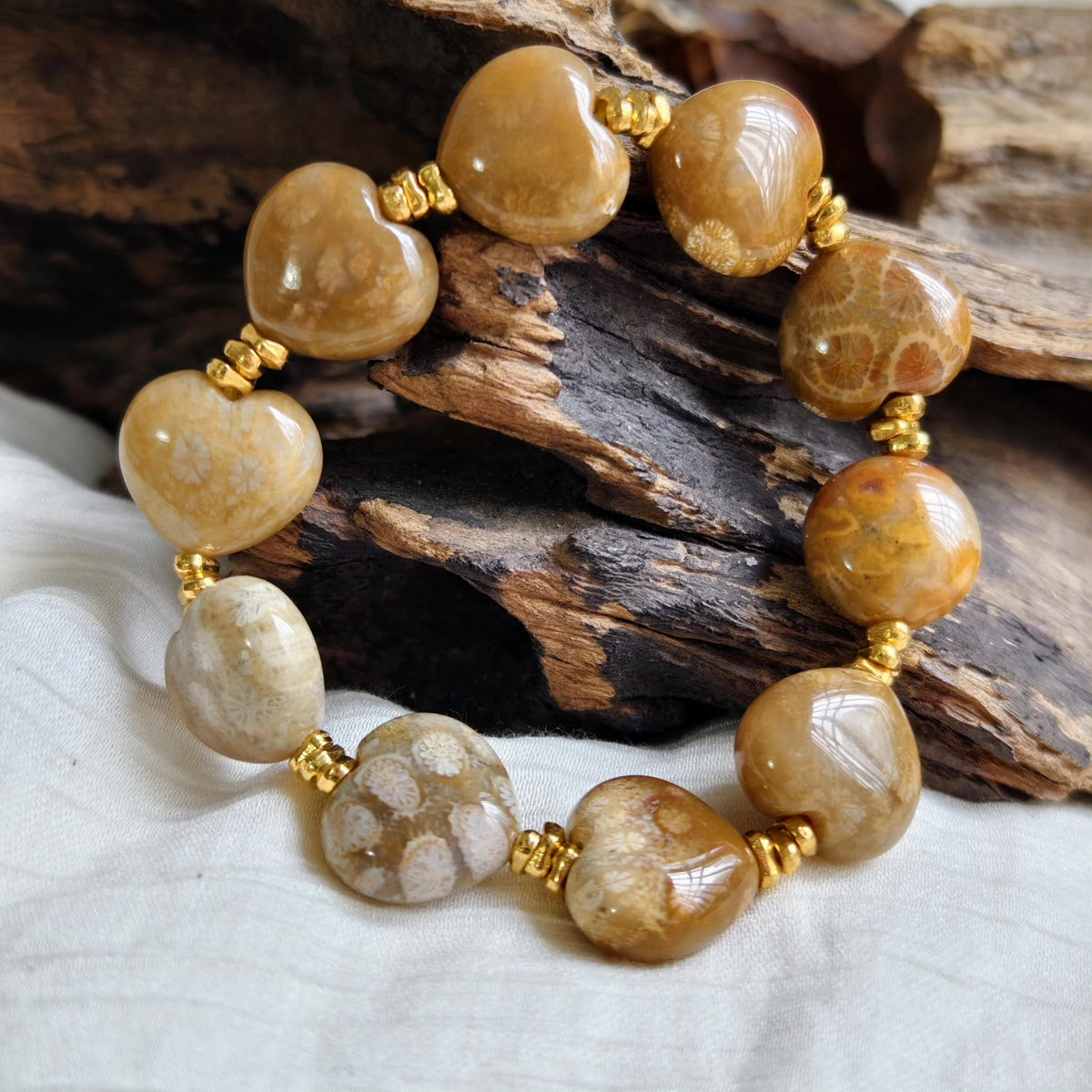 Bracelet en perles de jade corail cœur Gris et Miel