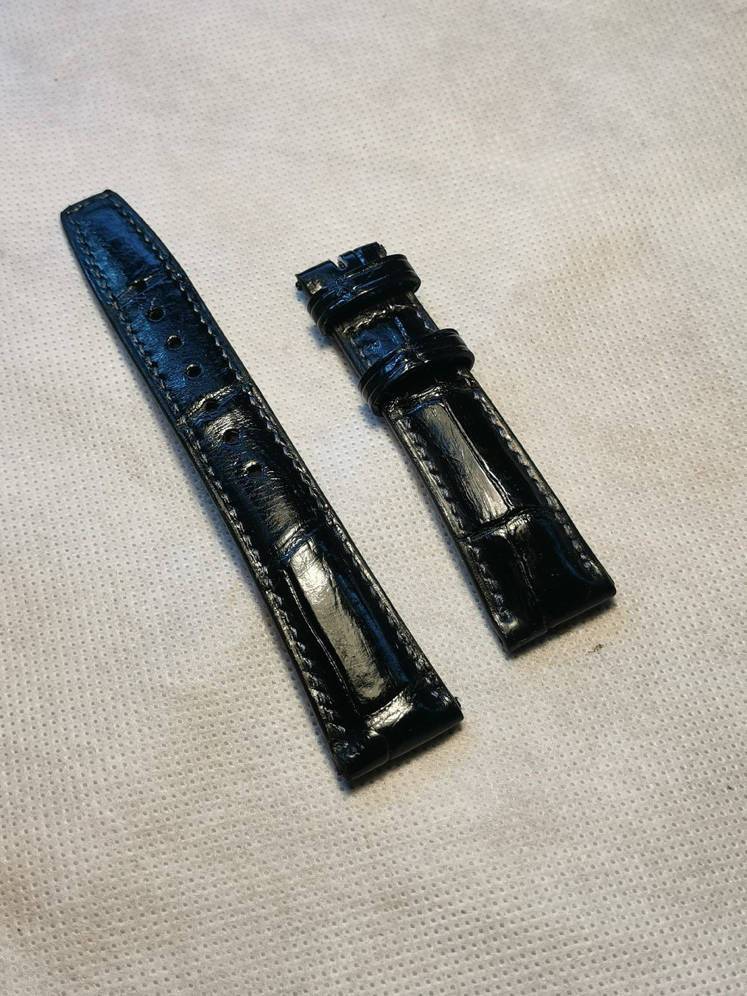 694335437801 - Image 1