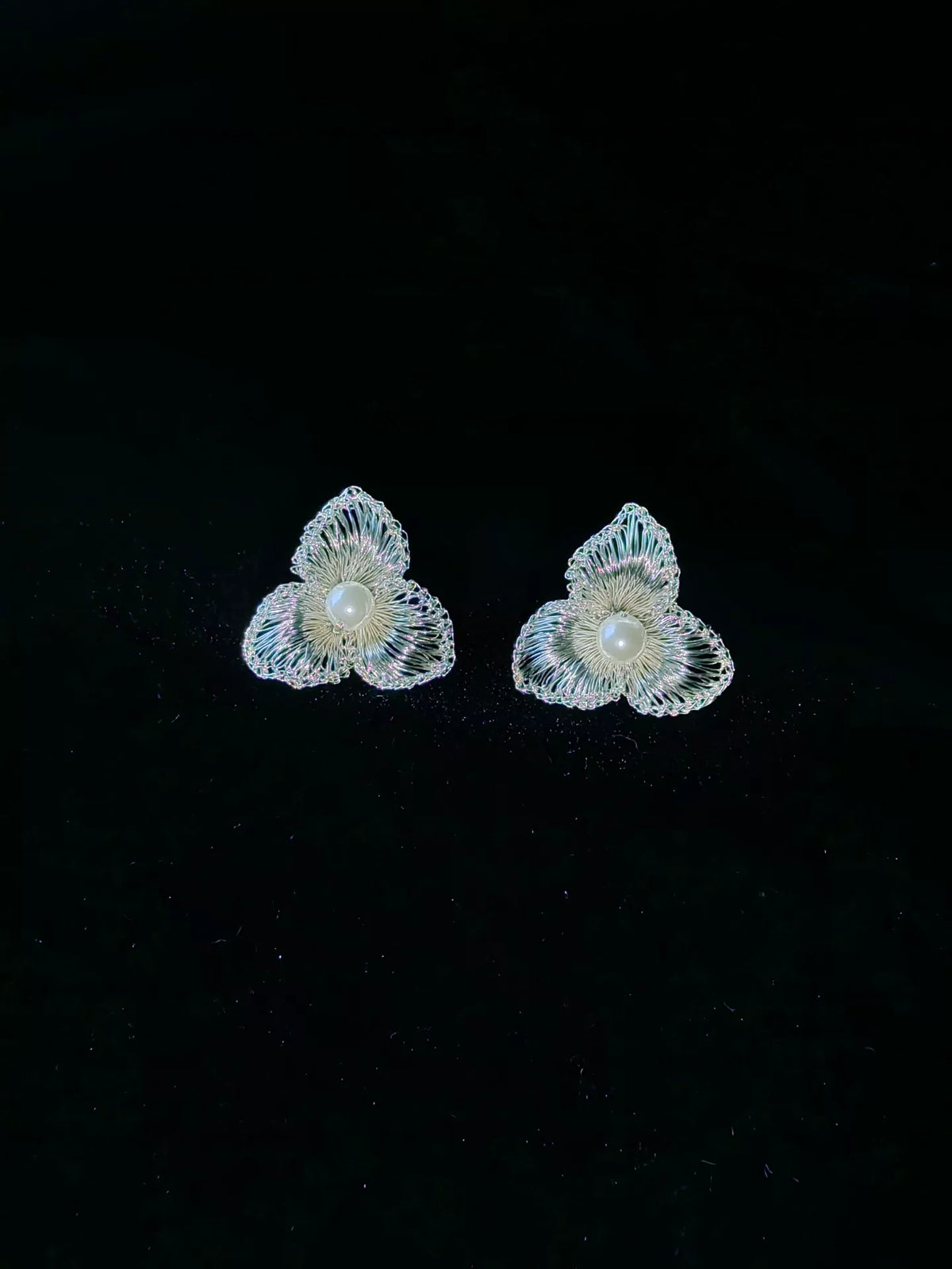 ハンドメイド シルバーワイヤークロシェ パールフラワーピアス