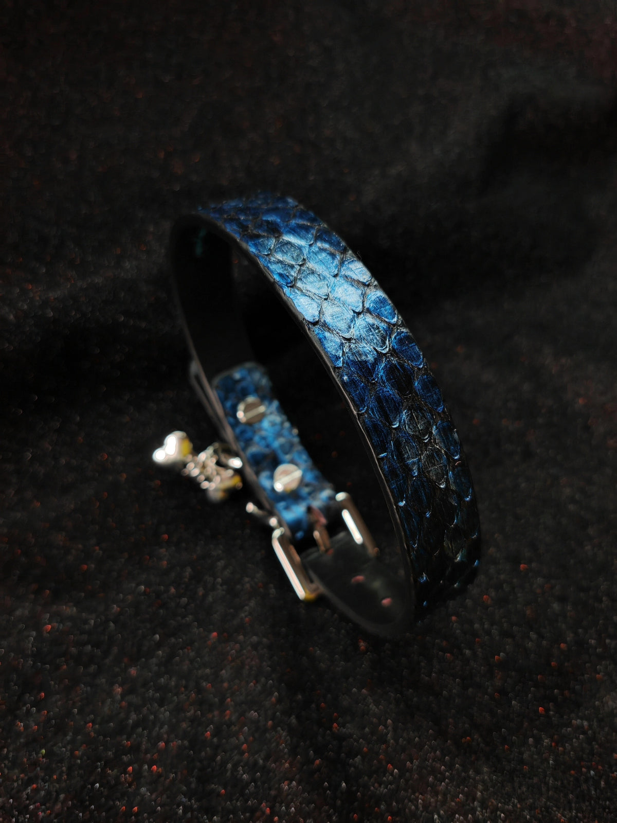 Halsband Schlangenoptik Leder, Choker