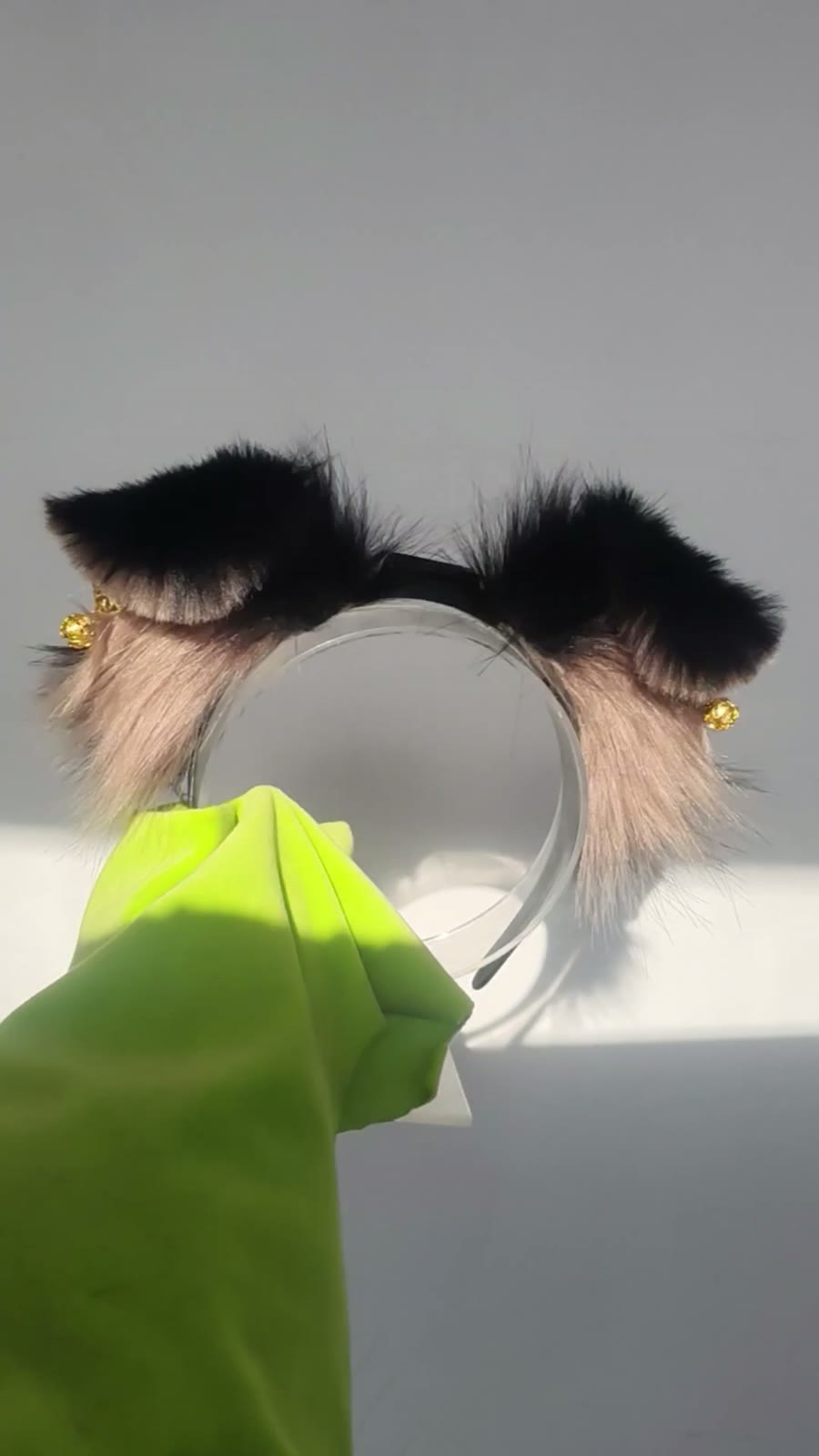 Moving Dog Ears Black Tan Cosplay Headband