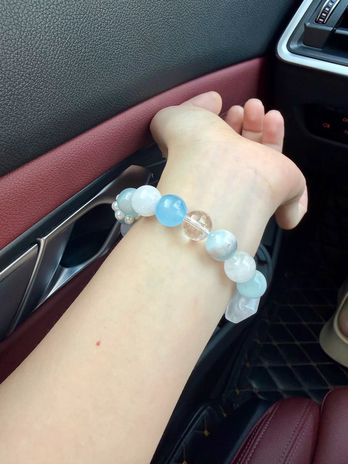 Blue Crystal Beaded Bracelet 11mm