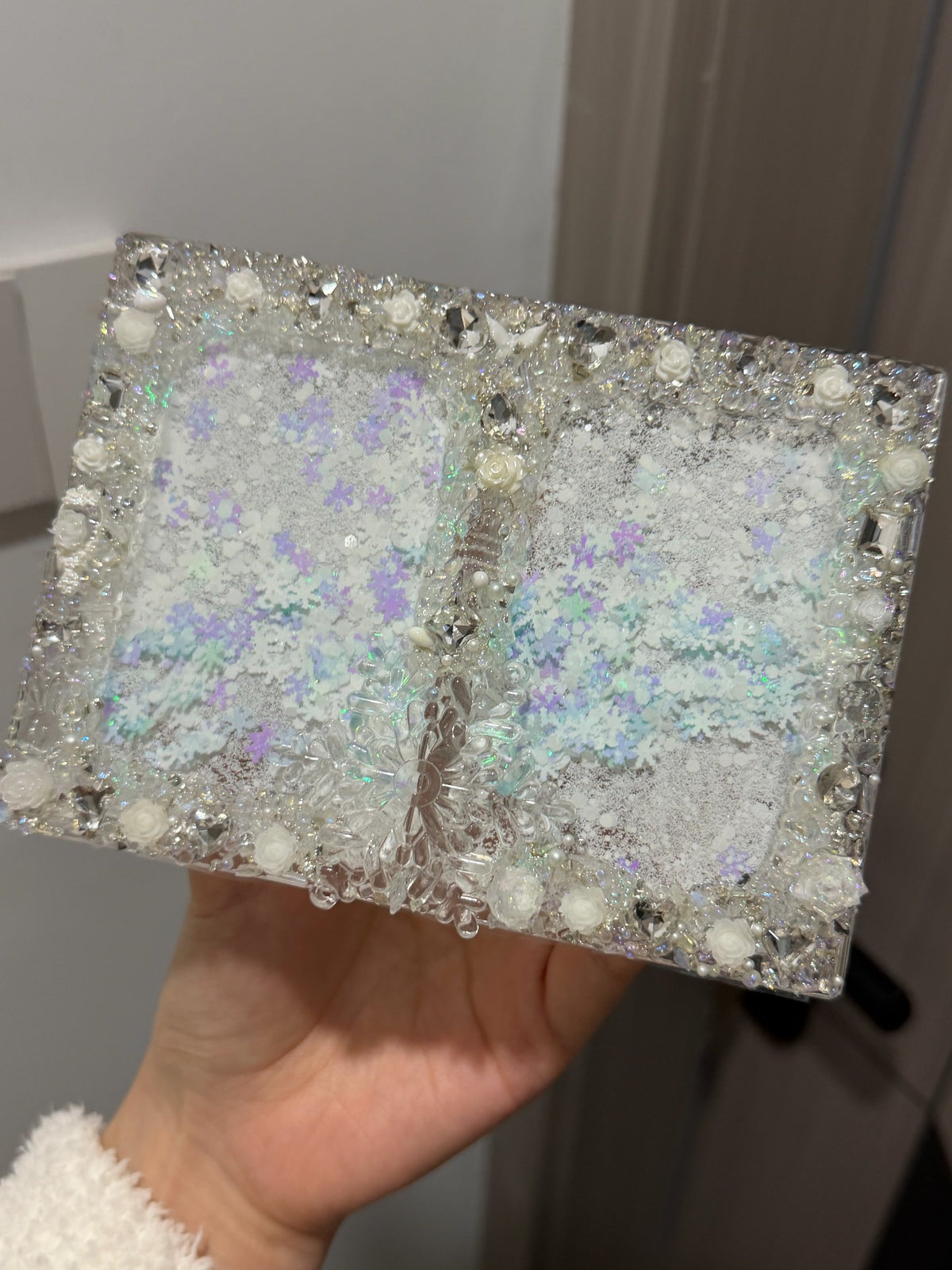 Winter Quicksand Kartenkhalter mit Strass