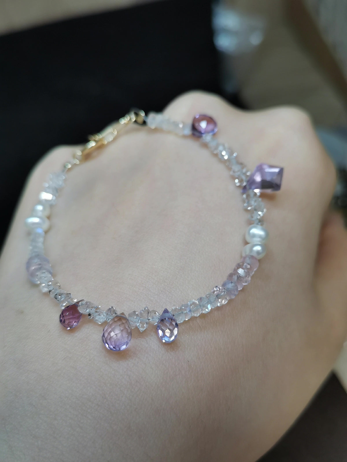 Pulseira de Pedras Naturais com Pérolas