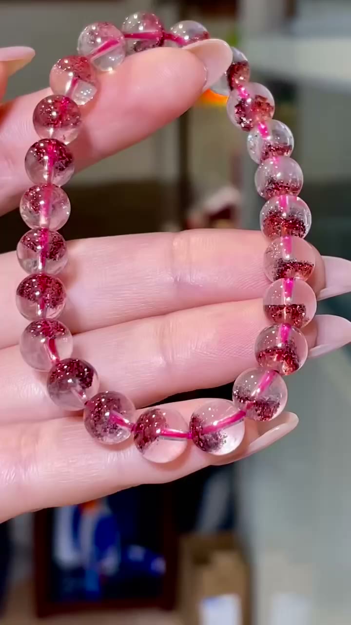 Crystal Pyramid Strawberry Bracelet 8mm