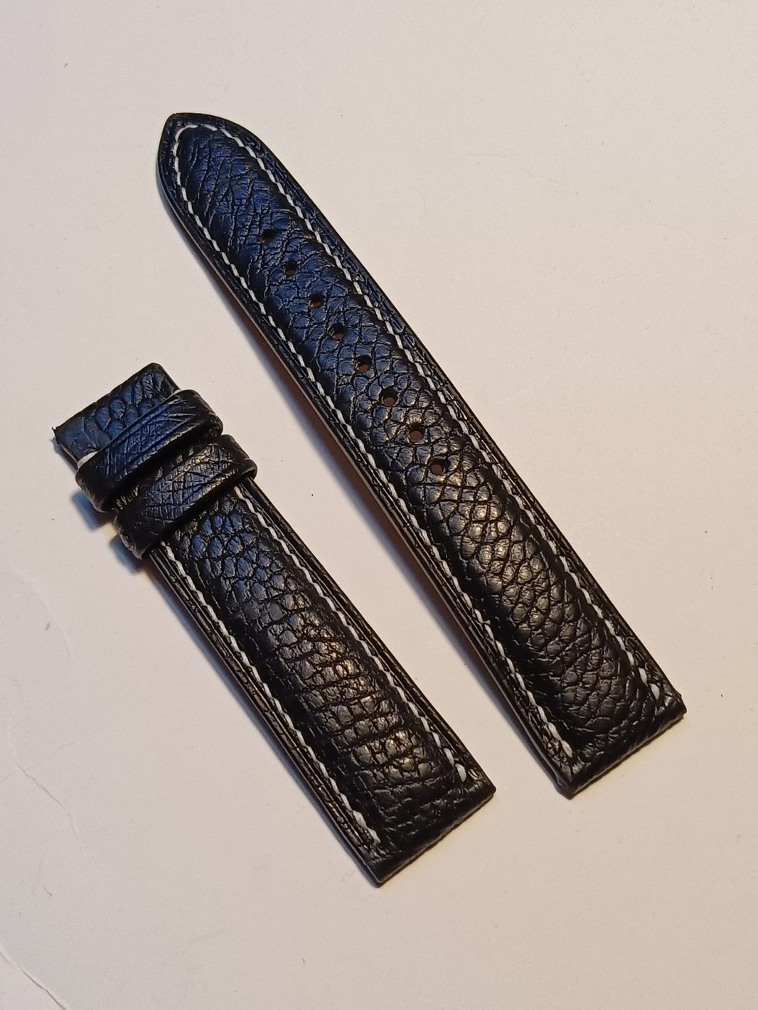931985154804 - Image 1