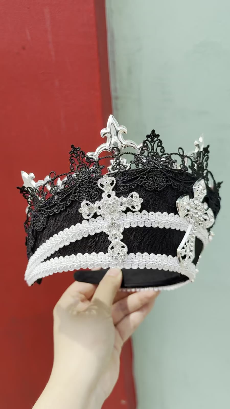 Black Tudor Crown with Silver Crosses