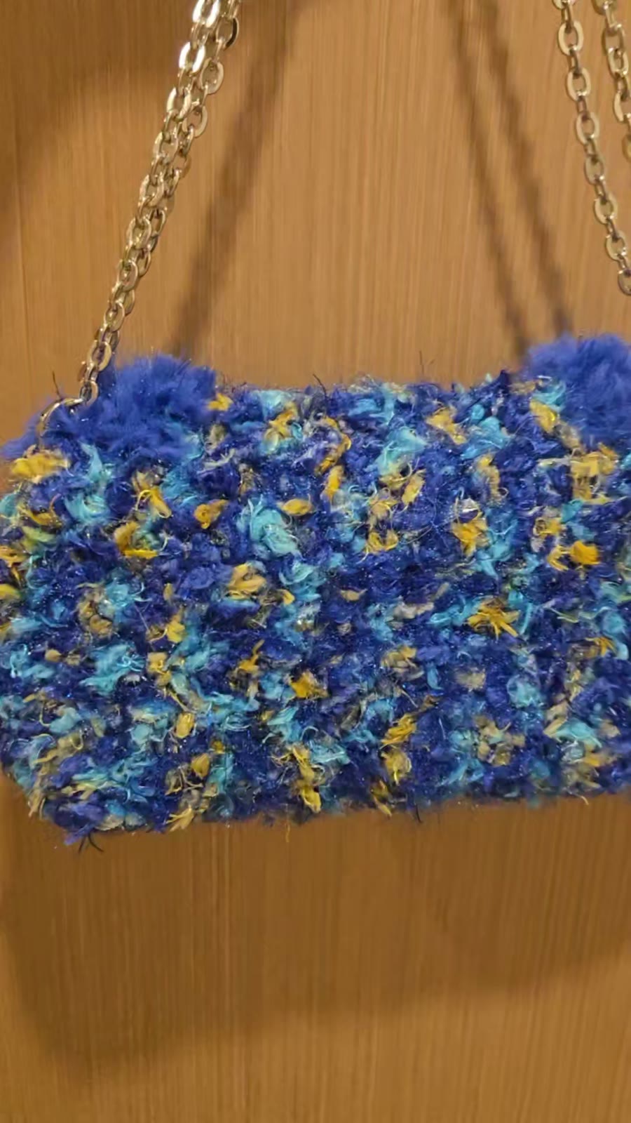 Bolso de cadena azul Klein con destellos