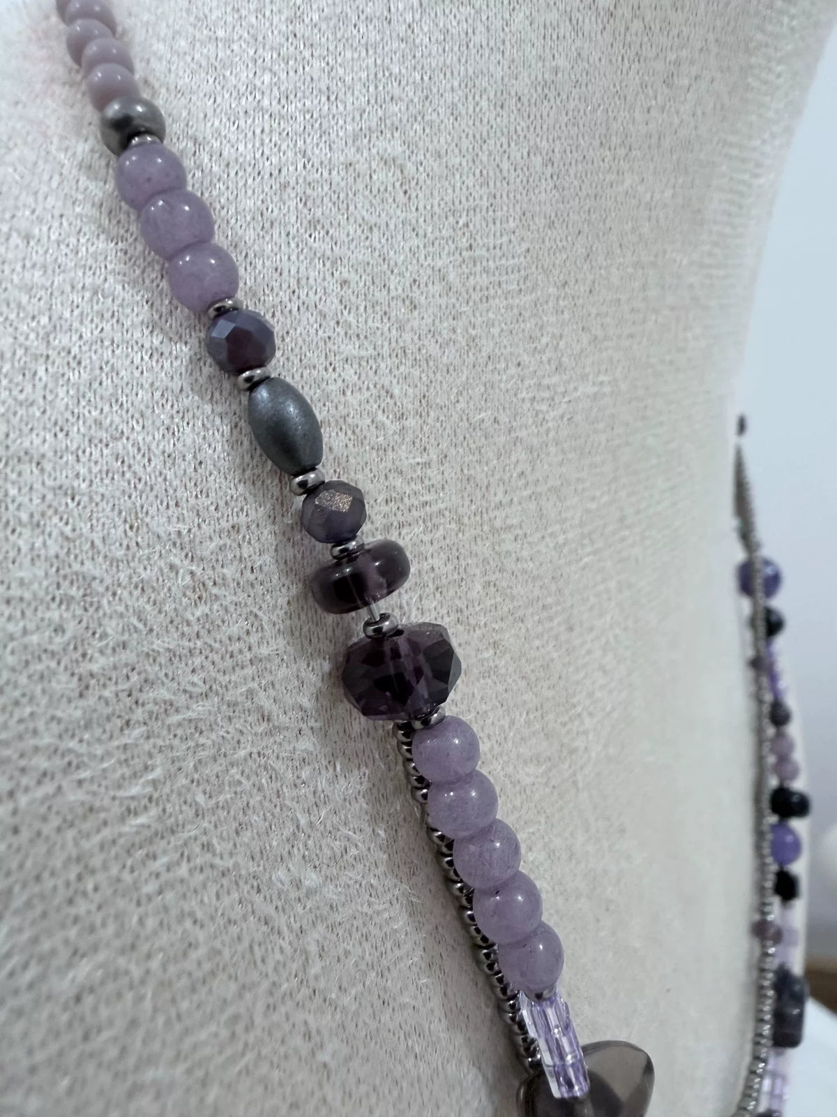 Collana a due strati viola scuro