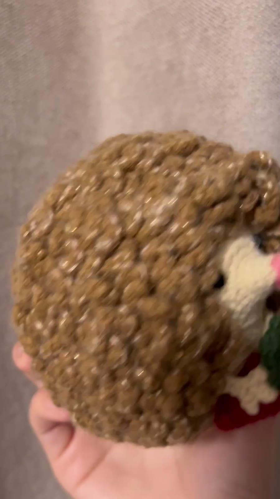Handgefertigtes gehäkeltes Igel-Plüschtier