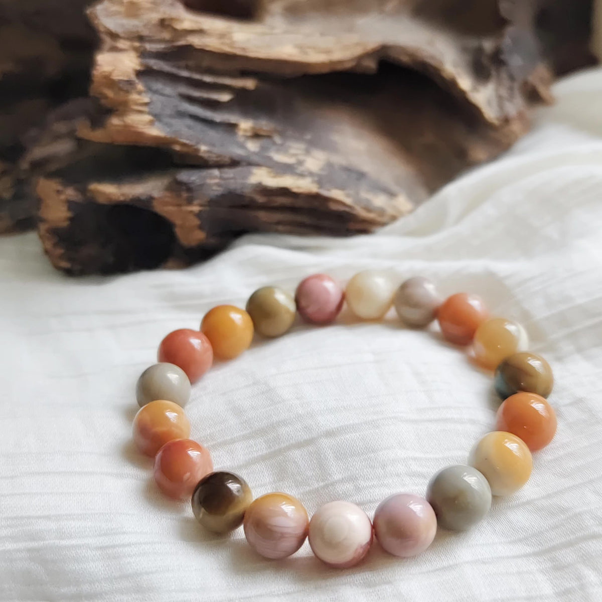 Braccialiale con perle in agata Alashan naturale 10mm