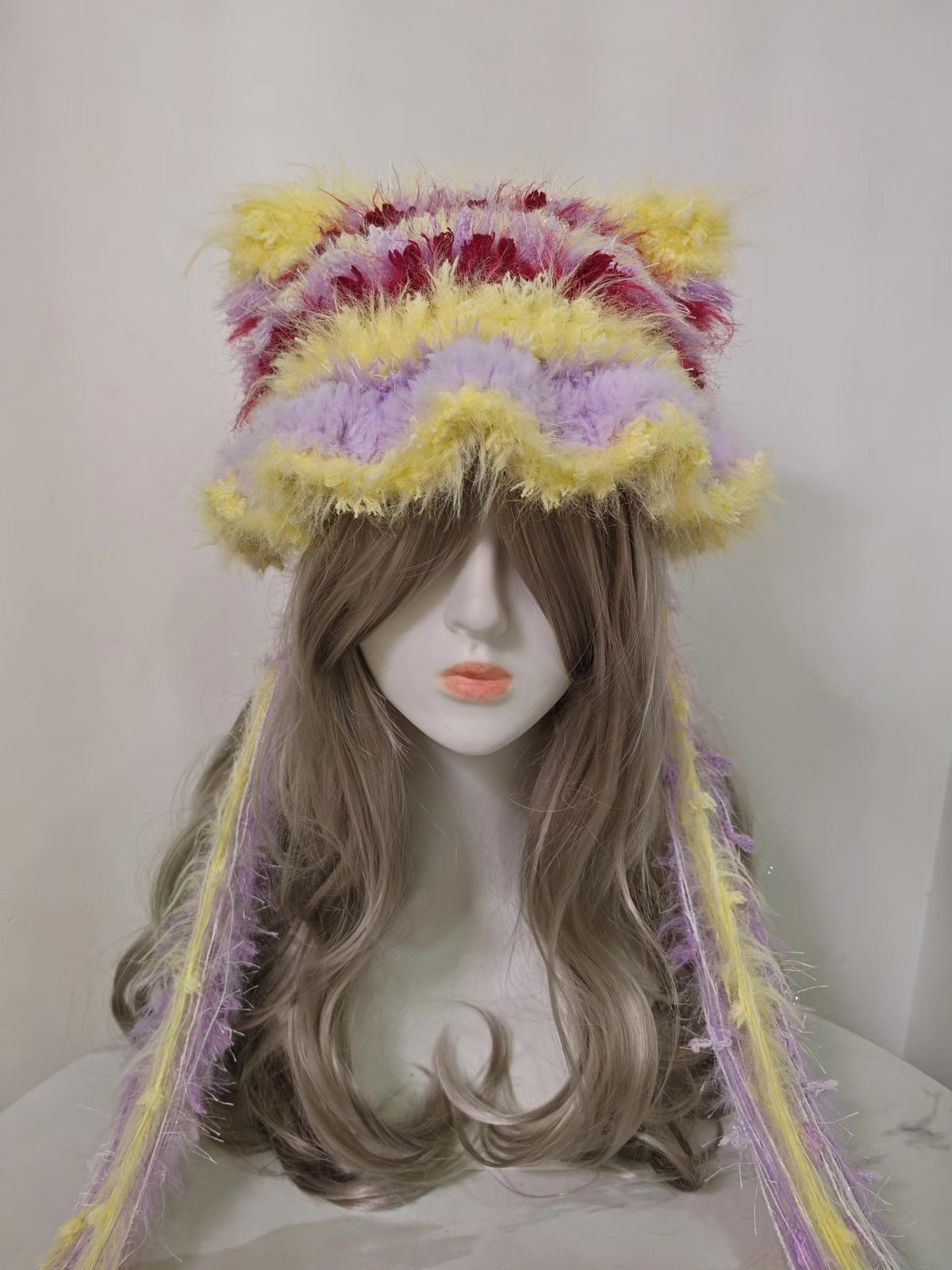 Fluffy Striped Feather Fan Hat