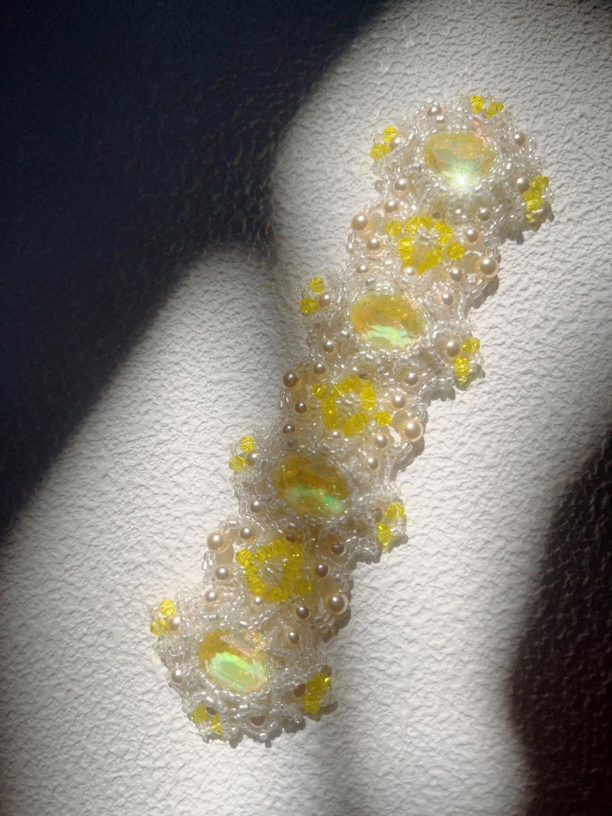 Louvre Four-Unit Iridescent Beaded Bracelet