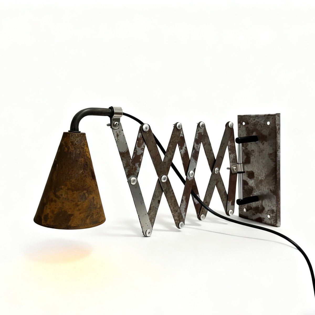 Industrial Vintage Scissor Arm Wall Lamp