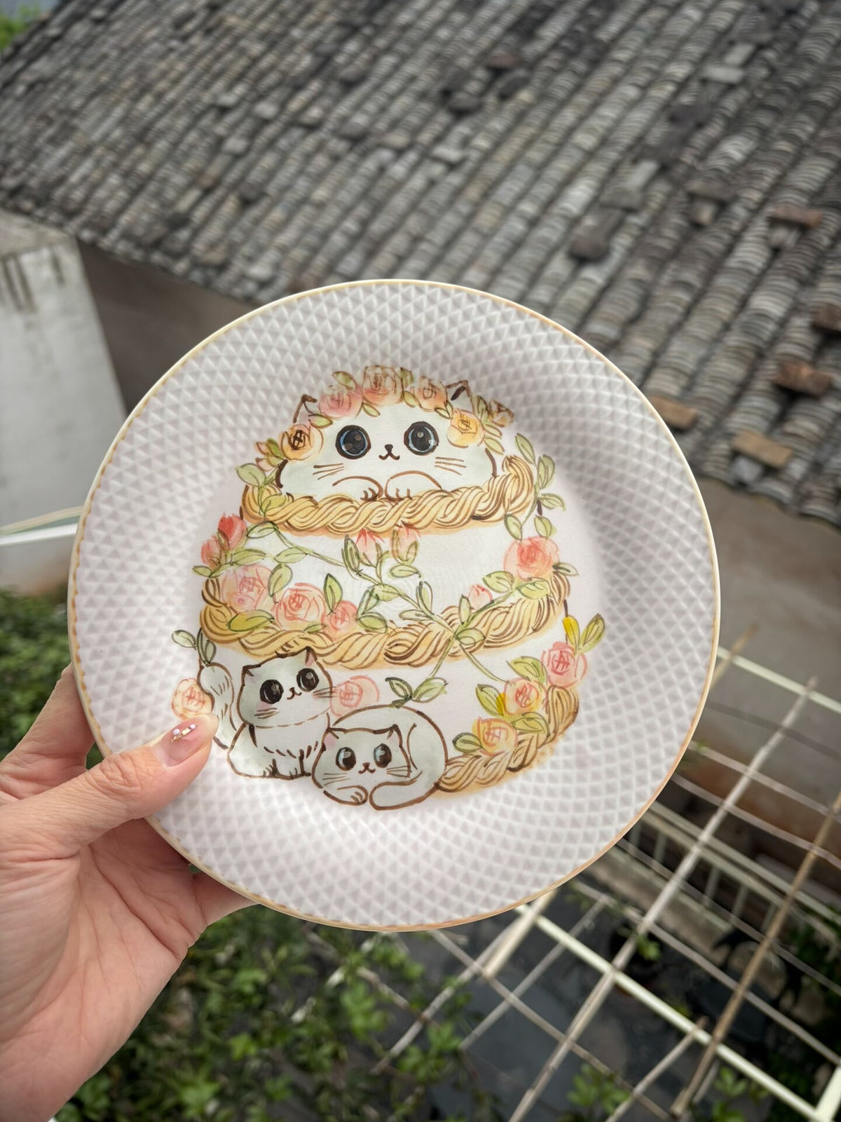 Piatto in ceramica dipinto a mano con motivo gatto