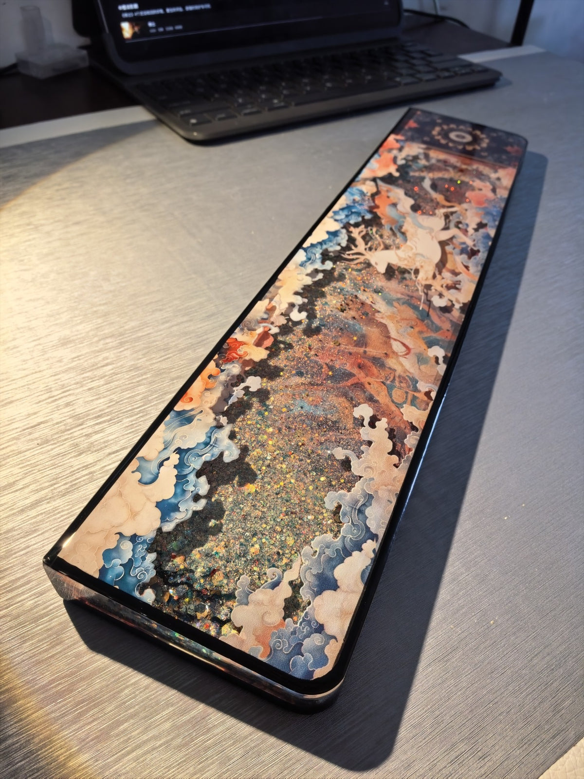 Liquid Flow Keyboard Wrist Rest with Touch Switch