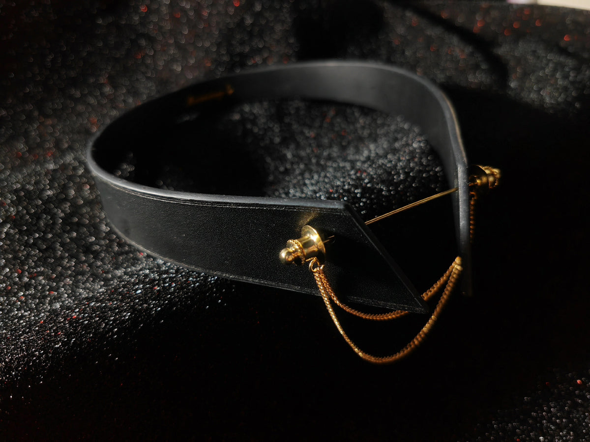 Choker de Gola em Couro de Vaca Preto