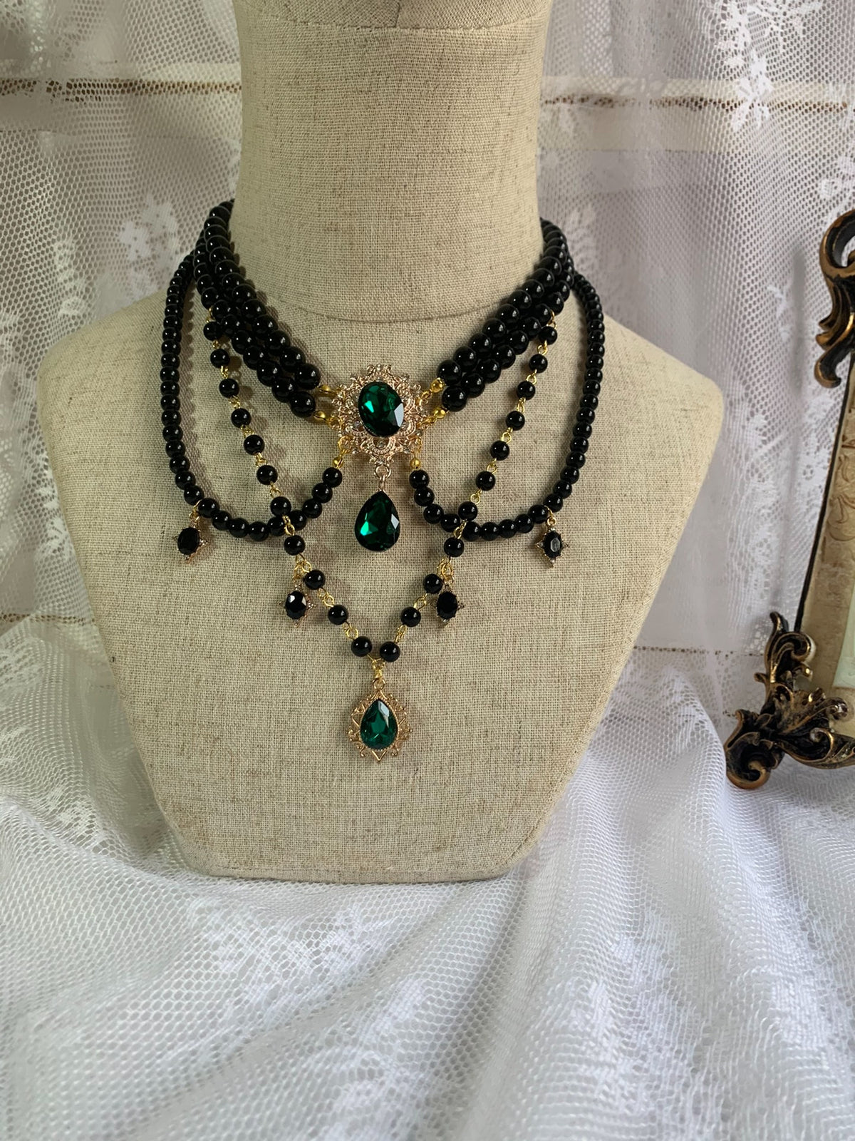 Handgemaakte Lolita Gothic ketting met kunstparels