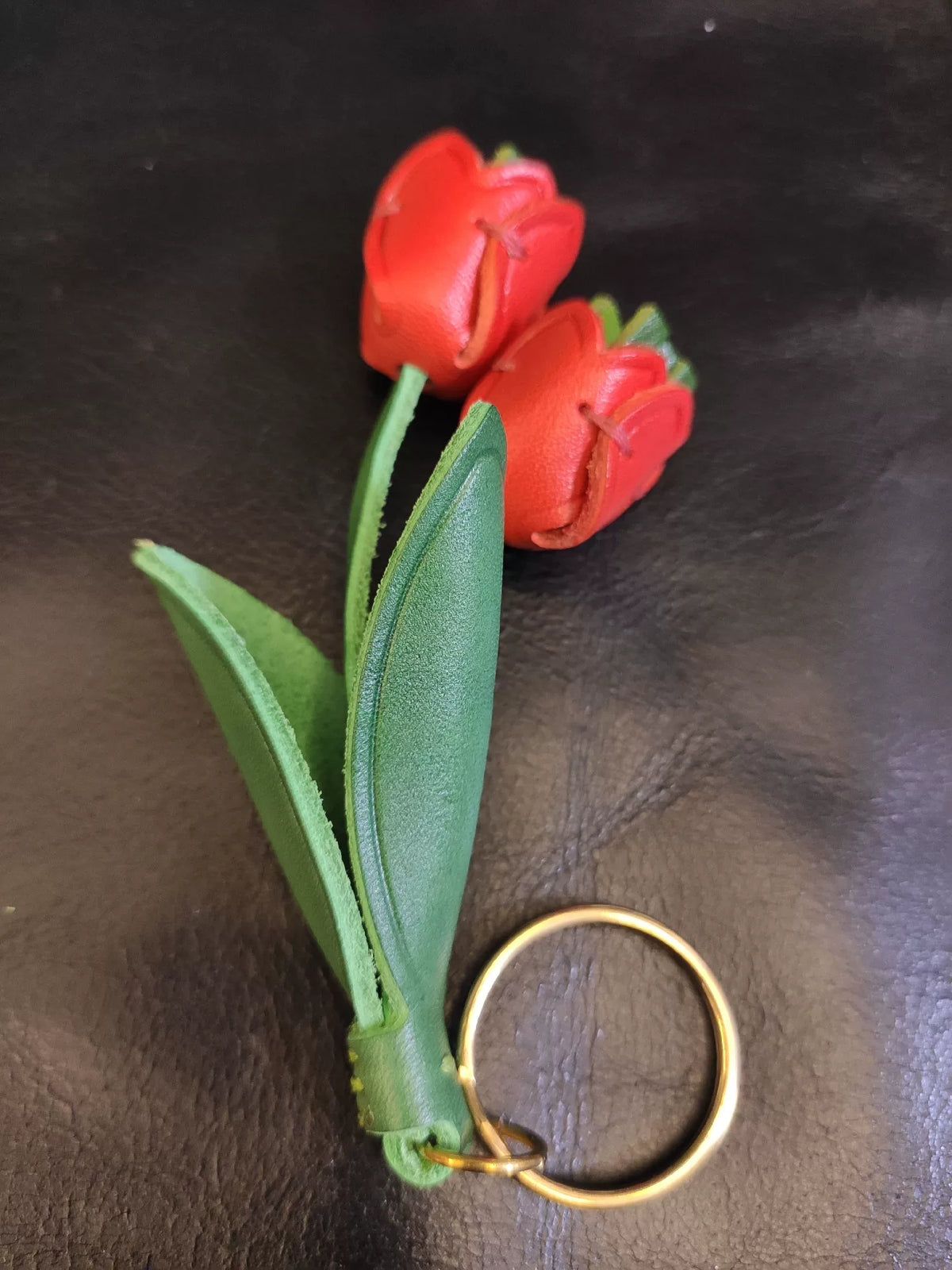Handmade Tulip Vegetable Tanned Leather Keychain