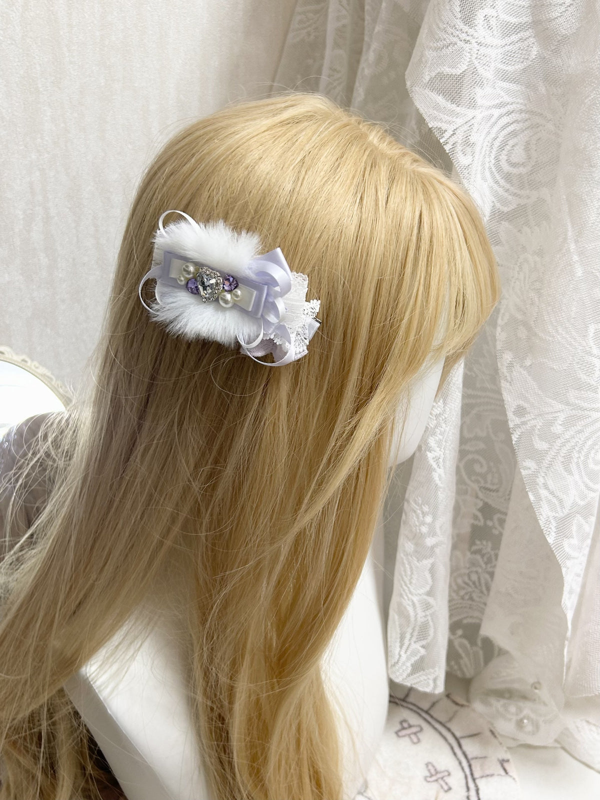 Barrette artisanale en pelours violet clair 7,5 cm