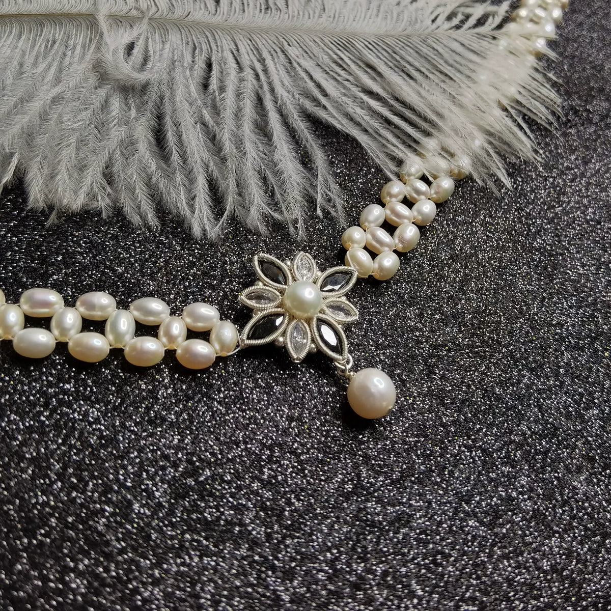Collana con Perle e Onice Nera Wire Wrapped